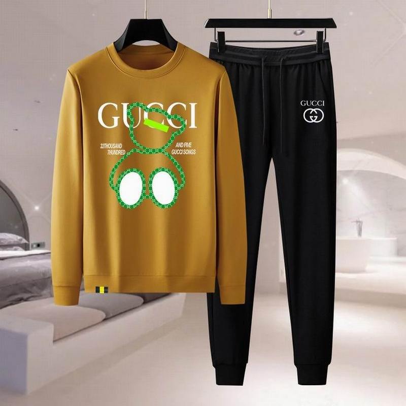 Gucci Men's Suits 190